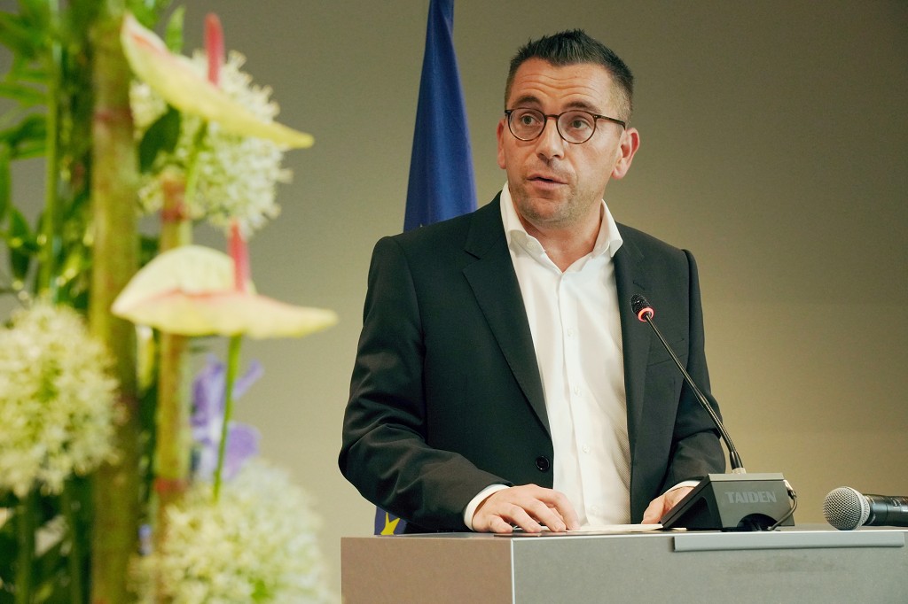 Saarlouis ist jetzt offiziell Europastadt und erhält Europapreis des Europarates