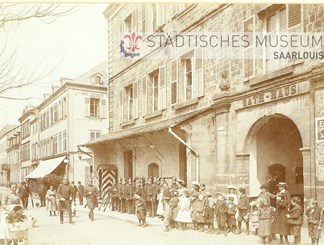 „Die Hauptwache im Rath-Haus“, um 1900