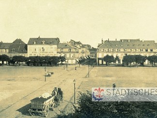 „Großer Markt, Südostseite mit Französischer Straße“, 1889