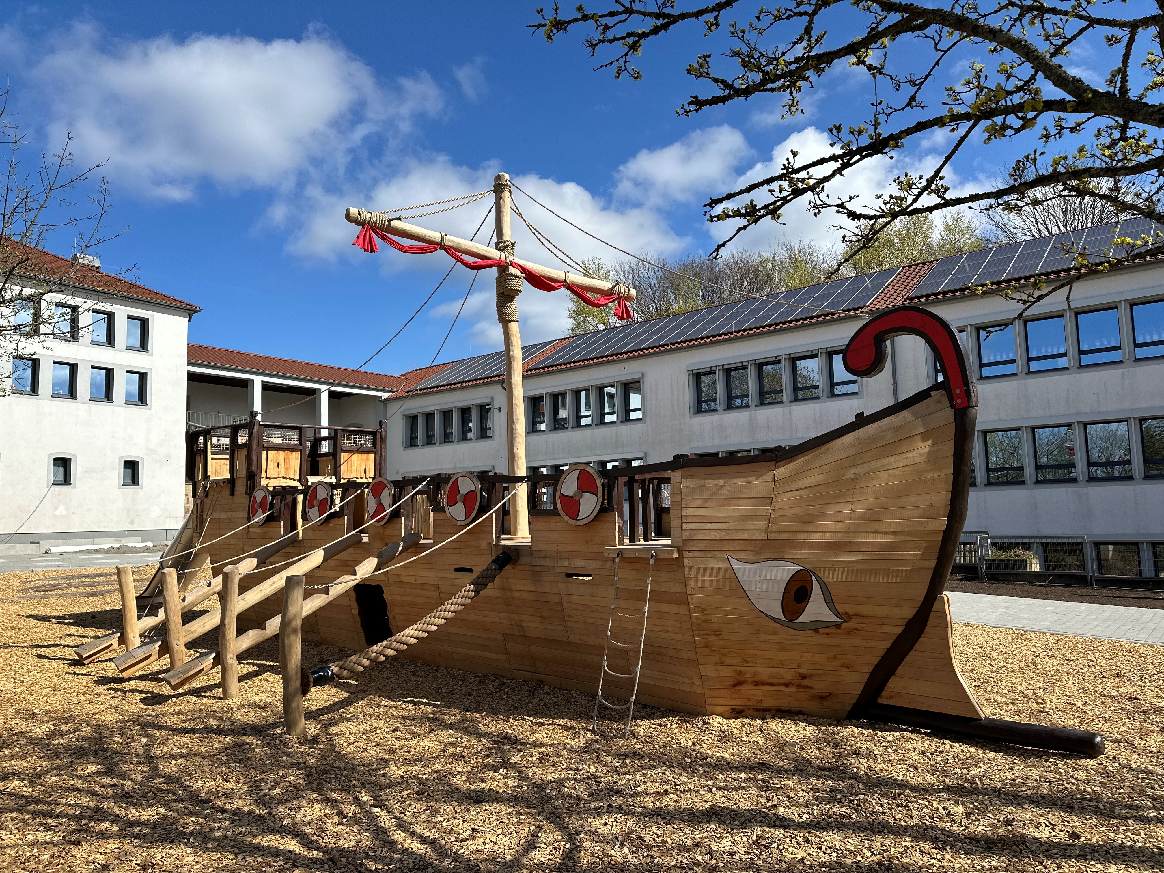 Erlebnistag auf dem Schulhof der Römerbergschule Saarlouis-Roden (Tag der Städtebauförderung 2026) 09.05.2026
