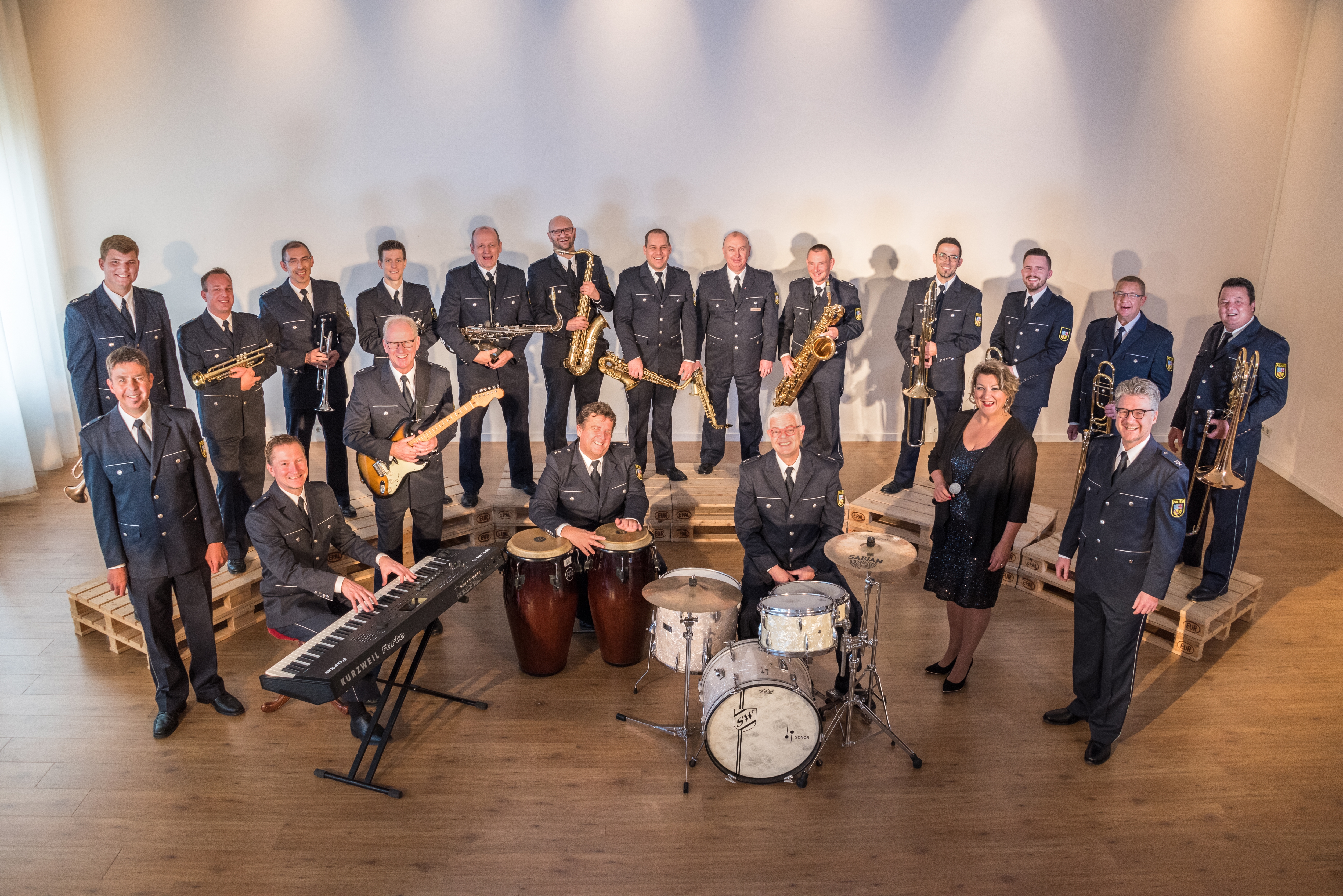 BIG BAND DER POLIZEI DES SAARLANDES FEAT. KAI PODACK Roger Cicero Tribute