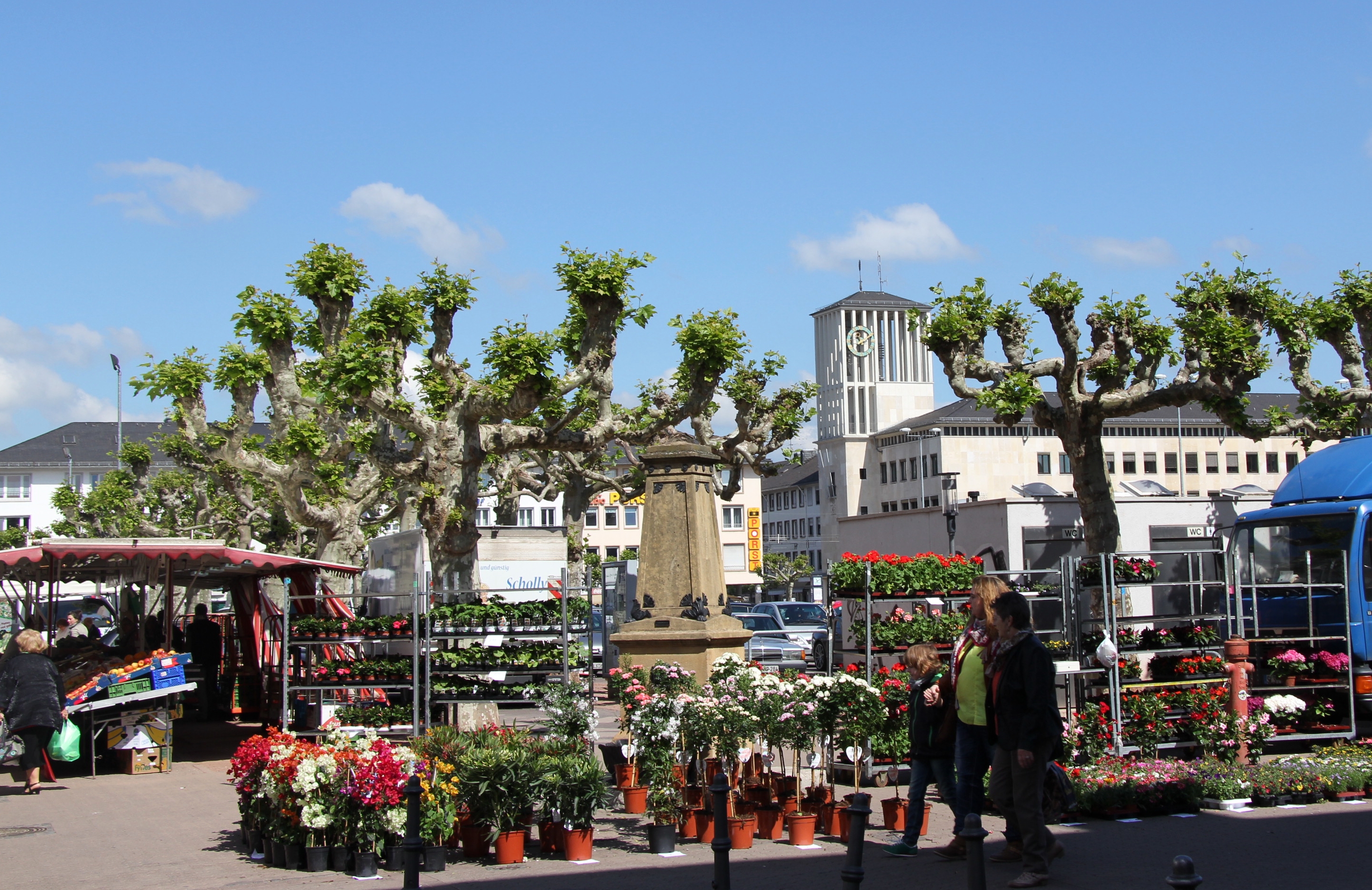 Wochenmarkt wegen Feiertag vorverlegt