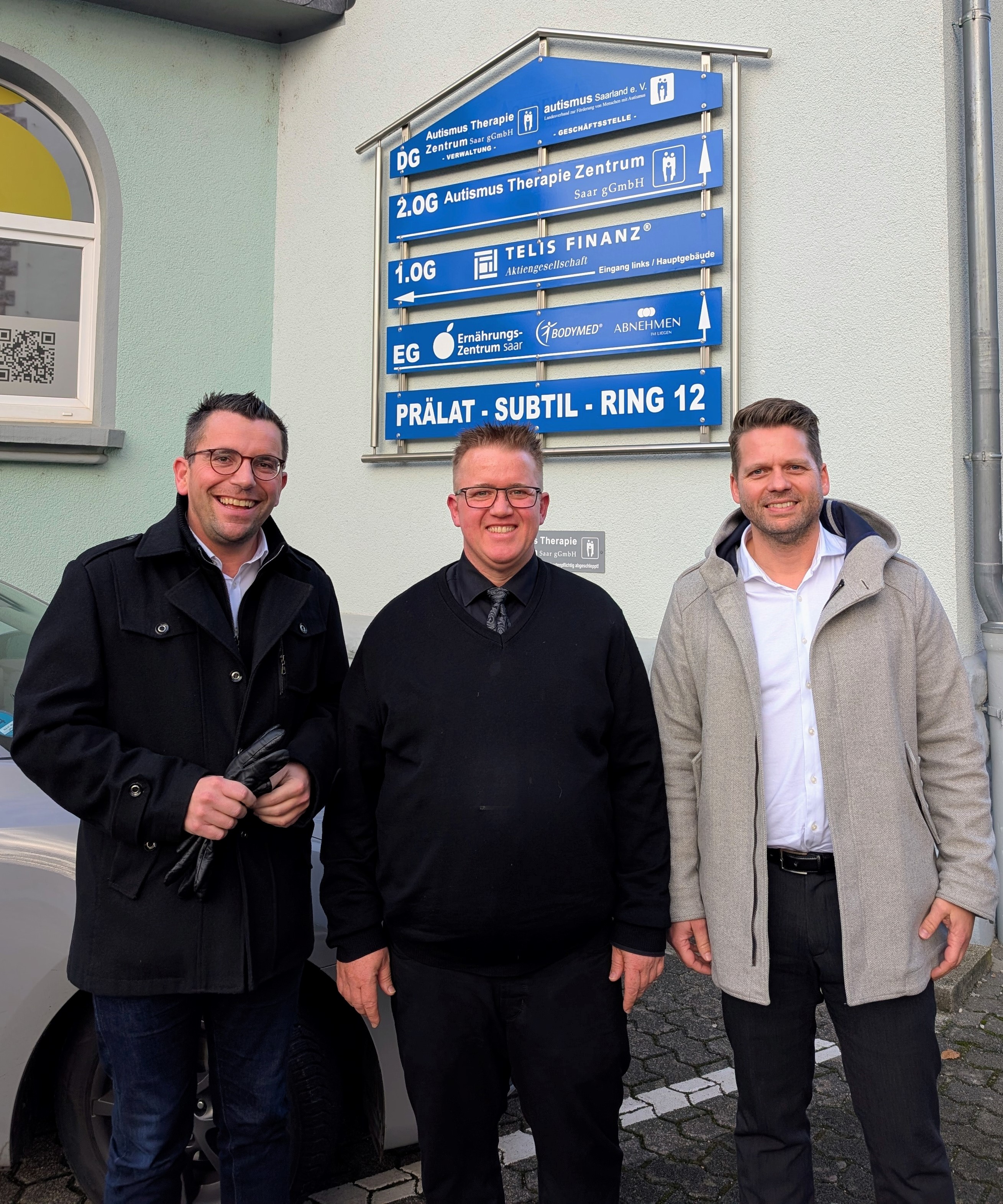 Oberbürgermeister und Hauptamtsleiter besuchen Autismus-Therapie-Zentrum