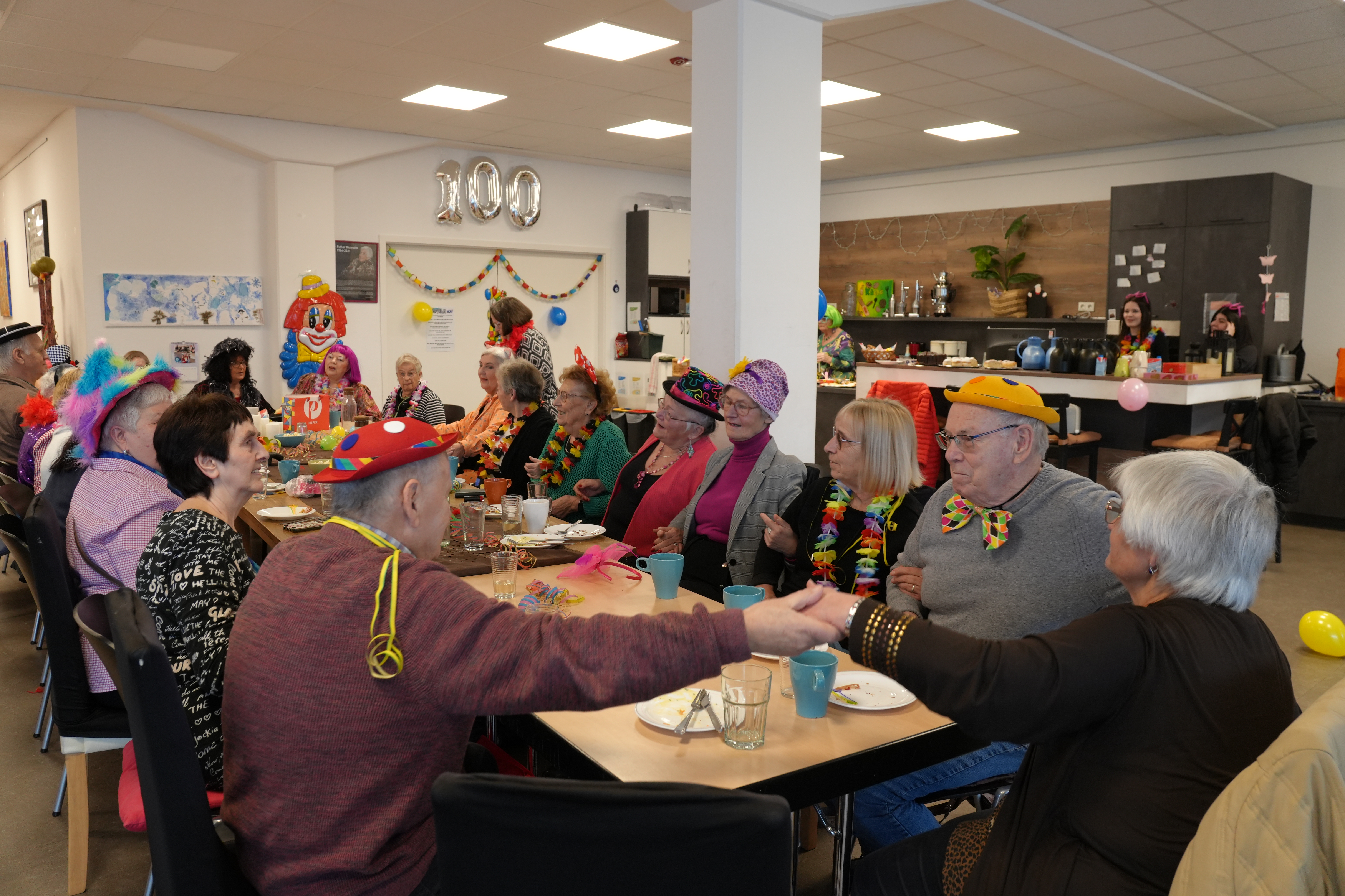Närrisches Faasendfrühstück beim Seniorentreff im Esther-Bejarano-Haus